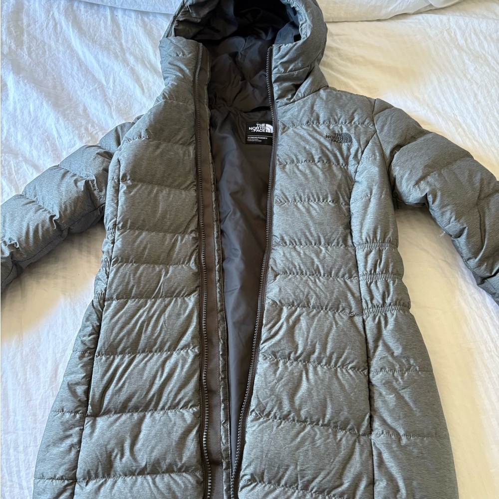The North Face Gray Puffer Jacket (gently worn)